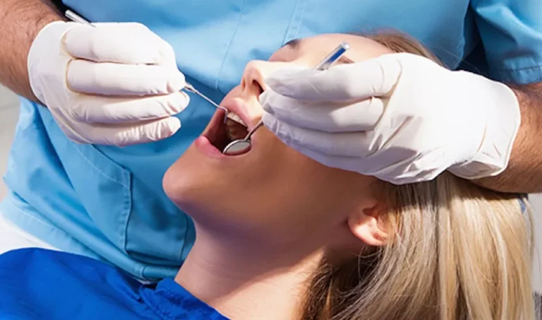 dentist-in-versova